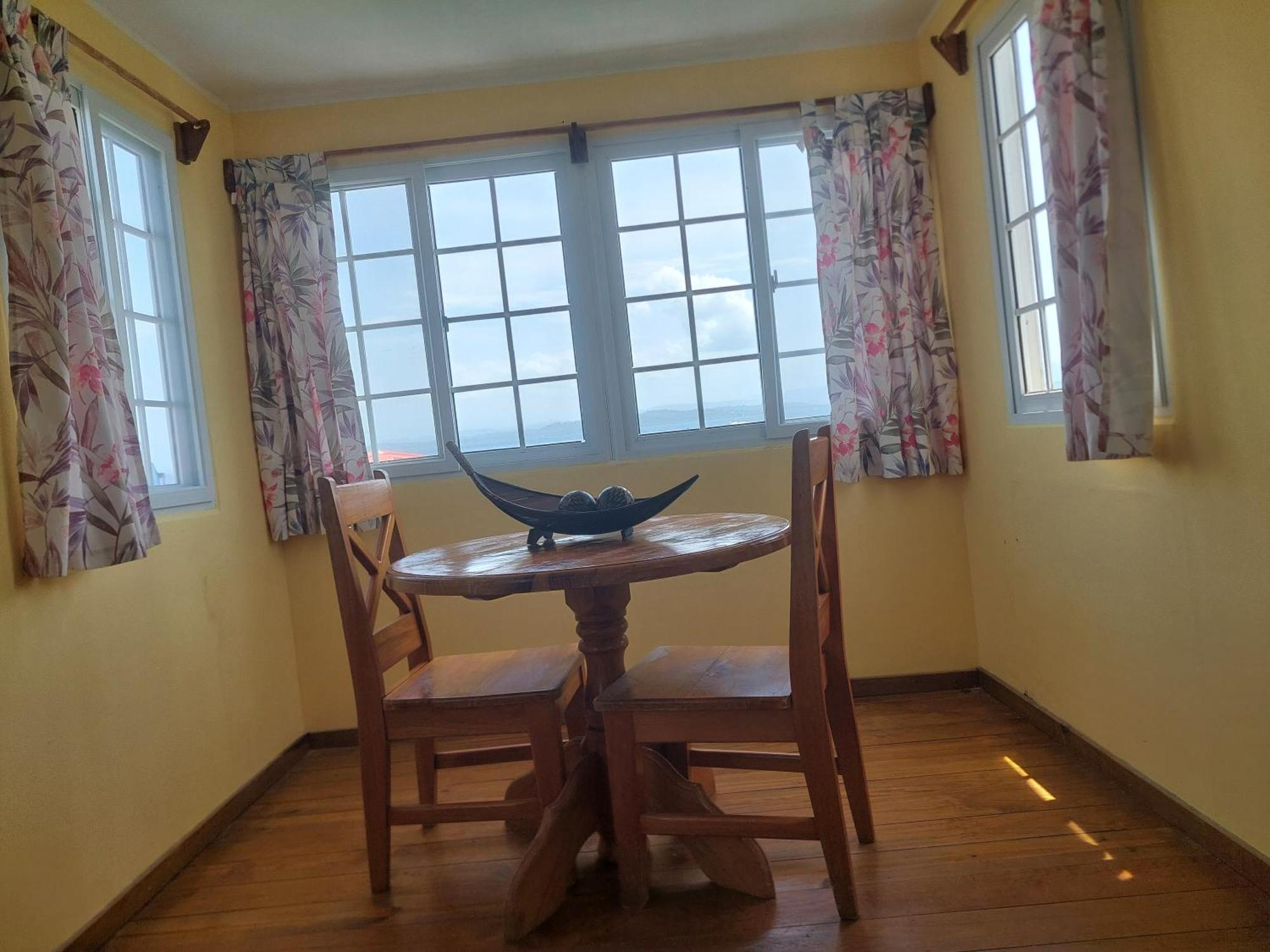 Faro Del Colibri Hotel Carenero Phòng bức ảnh